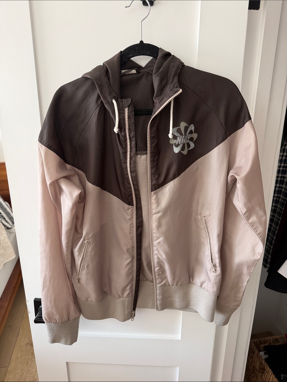Nike Two-Tone Hooded Bomber Jacket in Brown & Blush Pink